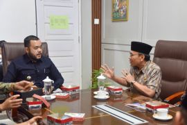 Pemkot Padang aktifkan kembali pendidikan agama islam bagi siswa SMP dan MTs