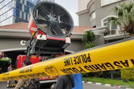 110 personel padamkan kebakaran di Apartemen Mediterania Jakbar