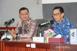 Kemenkum Kalsel bersama LLDIKTI XI matangkan Program Sentra KI