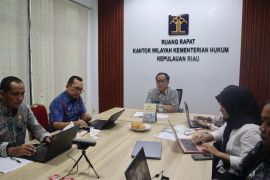 Kemenkum Kepri harmonisasi Ranperbup tarif pelayanan kesehatan RSUD Natuna