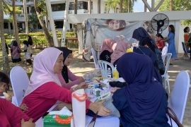 Pemkot Batam deteksi dini kanker serviks melalui tes IVA secara massal