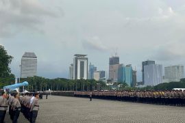Wakapolda: Ratusan ribu sembako didistribusikan saat&nbsp;May Day di Monas
