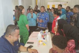 PKK Papua Barat Daya gelar donor darah-bagikan paket bergizi