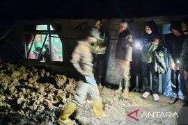 30 Rumah Makin Terancam Longsor di Cianjur, petugas dan relawan disiagakan