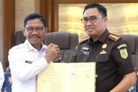 Pemkot gandeng Kejari Kota Tangerang dalam transparansi pembangunan