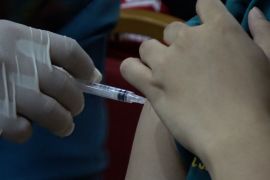 Sebanyak 100 nakes RSMH Palembang terima vaksinasi MR