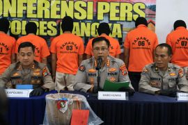 Polda Babel berhasil amankan delapan tahanan kabur (video)