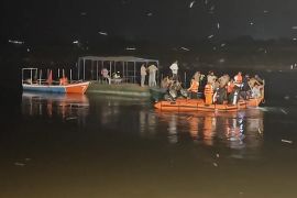 Kapal peziarah terbalik di India, 10 orang tewas