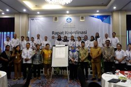 Puluhan bahasa terancam, tiga bahasa daerah Maluku direvitalisasi