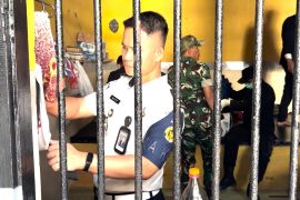 Rutan Ambon perketat pengamanan melalui razia dan tes urine