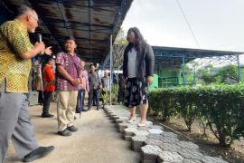 RSBP Batam ubah limbah medis jadi paving block