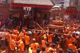 Warga Nepal sambut datangnya musim semi dengan festival Sindoor Jatra