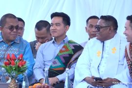 Hadiri Pawai Paskah di NTT, Gibran ingatkan perdamaian dan toleransi