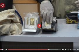 KPK sita aset senilai Rp2 miliar dalam kasus korupsi Bea Cukai - VIDEO