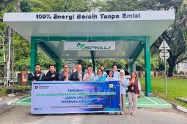 PLN persero hadirkan "green" SPKLU di Bandara Pattimura Ambon