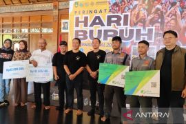BPJS Ketenagakerjaan Surakarta ikut ramaikan peringatan Hari Buruh 2026 di Solo