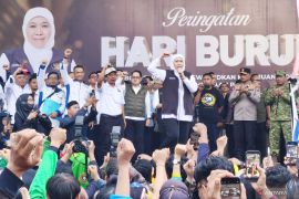 Jawab aspirasi buruh, Pemprov Jatim siapkan perda pesangon