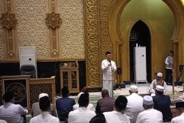 Wali Kota Pontianak minta jemaah calon haji jaga nama baik Pontianak