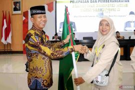 Pemkab Bekasi pastikan beri pendampingan penuh jamaah calon haji