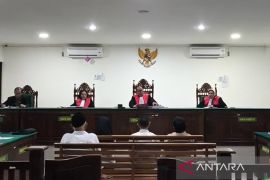 JPU tuntut mantan Kepala BPN Bengkulu Tengah tujuh tahun penjara