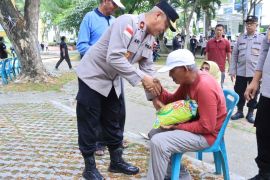 Peringati May Day, Polda Aceh bagikan 2,5 ton beras