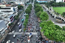 Polda Jatim apresiasi buruh gelar "May Day" secara damai
