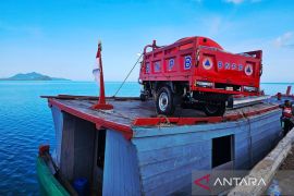 Cegah Karhutla, BPBD Natuna siagakan kendaraan pemadam mini di pulau penyangga
