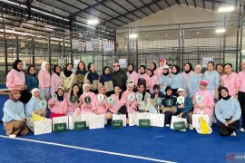 Jenna & Kaia Pangkalpinang gelar mini turnamen padel bagi pelanggan setia
