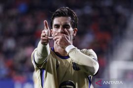 Liga Spanyol - Barcelona di ambang juara usai tundukkan Osasuna