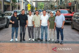 Band Ungu gelar konser perayaan 3 dasawarsa di Kuala Lumpur