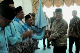 Pemkab Pasaman Barat lepas jamaah calon haji menuju embarkasi Padang