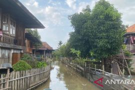 Ratusan rumah warga Desa Gunung Meraksa OKU terendam banjir