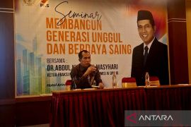 Abdul Kharis sebut Indonesia butuh generasi pintar sekaligus berakhlak