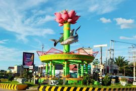 Perkuat identitas lokal, Avian Brands revitalisasi Tugu Patin Inhu