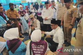 Wamenhaj Sidak Persiapan Keberangkatan Jamaah Calon Haji Kaltara