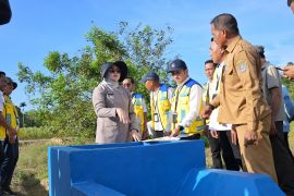 Kendari terima hibah jaringan irigasi air tanah dukung ketahanan pangan