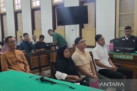 Ketua KPU Tanjung Balai diadili, didakwa korupsi dana hibah Rp1,2 miliar