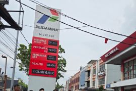Pertamina Patra Niaga Regional Sumbagut bersama Pemprov Riau Tinjau SPBU, Imbau Masyarakat Beli BBM Sesuai Kebutuhan