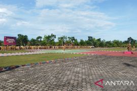 Pimpin upacara Hardiknas 2026, Bupati Bangka Selatan tekankan kolaborasi wujudkan pendidikan bermutu