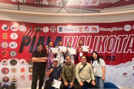 Mensos kagum siswa Sekolah Rakyat 21 Manado raih emas wushu