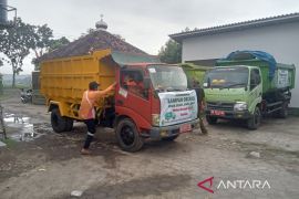 DLH Bantul berlakukan berlakukan sistem pengangkutan sampah terpilah