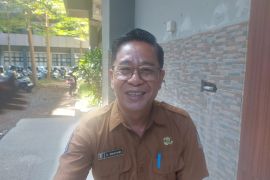 Pemkab Lombok Timur menurunkan petugas pemeriksaan hewan kurban