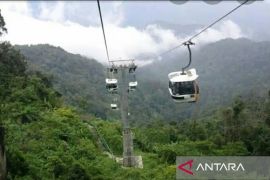 Proyek kereta gantung Rinjani masih proses Amdal