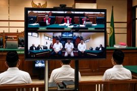 Tipikor Surabaya vonis penjara tiga kades Kediri jual beli jabatan