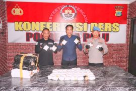 Polresta Palu ungkap peredaran 48.000 butir obat keras ilegal
