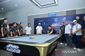Ketum KONI Jambi hadiri pembukaan Kejuaraan Internasional Bola 9 Piala Kapolda