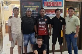 Polres Agam amankan sopir travel cabuli anak dibawah umur