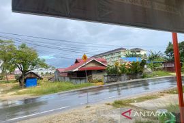 BMKG imbau warga agar Wlwaspadai hujan lebat disertai angin kencang di 15 wilayah Sultra