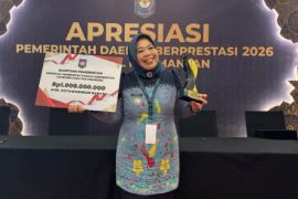Inovasi pembiayaan daerah berkelanjutan bawa Kobar raih penghargaan Creative Financing
