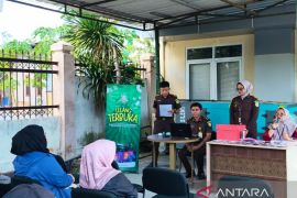 Kejari Dompu lelang barang rampasan perkara inkracht